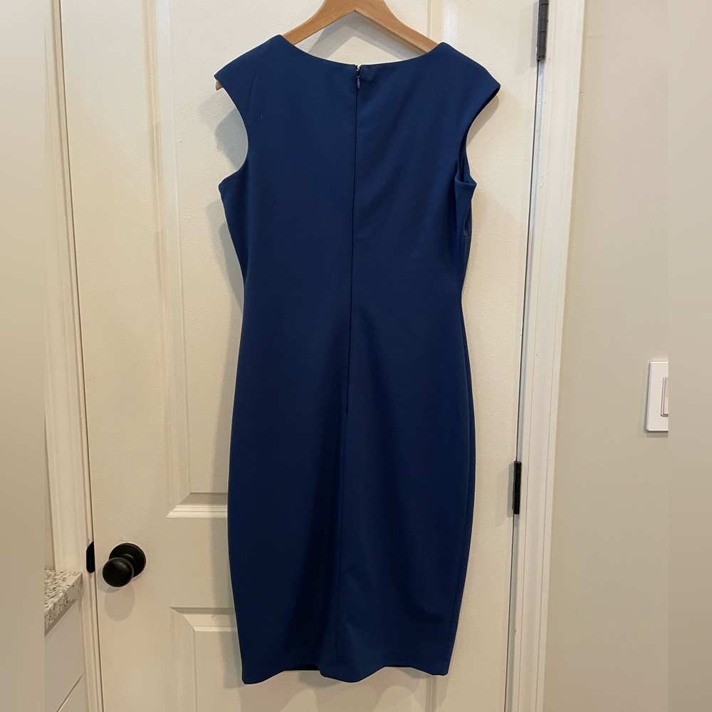 Fitted embroidered royal blue dress sz 8, stretchy- perfect for graduation - Picture 3 of 5